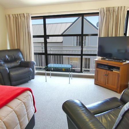 Country Glen Lodge Christchurch Buitenkant foto