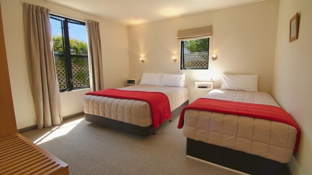 Country Glen Lodge Christchurch Buitenkant foto