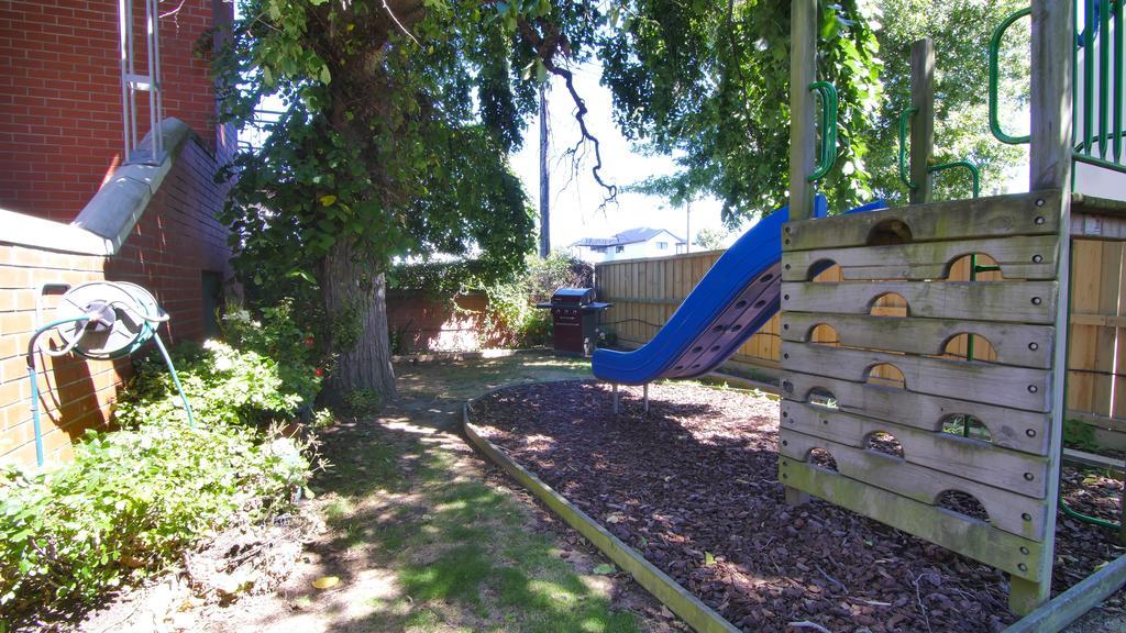 Country Glen Lodge Christchurch Buitenkant foto