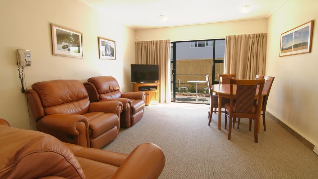 Country Glen Lodge Christchurch Buitenkant foto