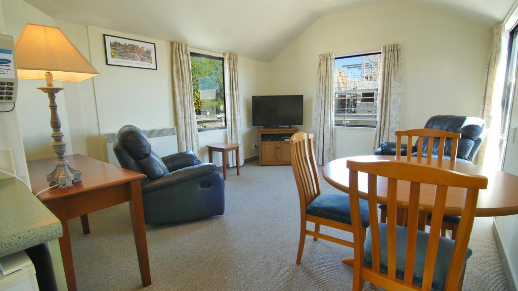 Country Glen Lodge Christchurch Buitenkant foto