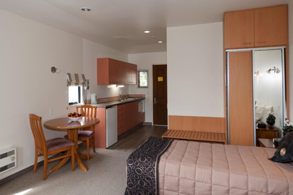 Country Glen Lodge Christchurch Buitenkant foto