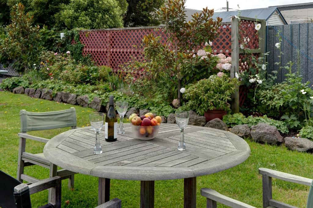 Country Glen Lodge Christchurch Buitenkant foto